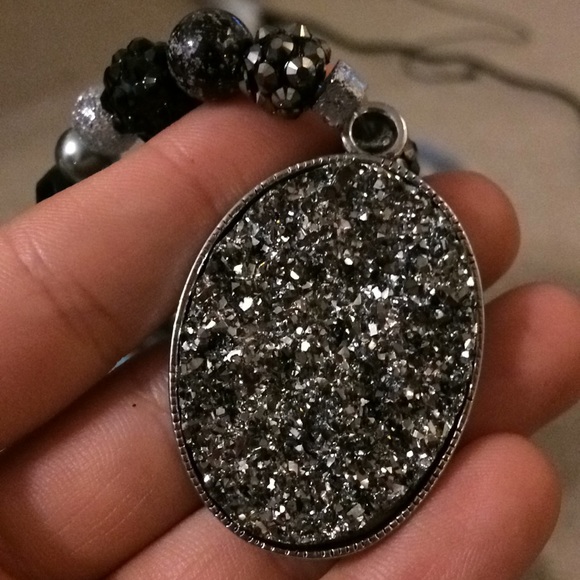 Hand-crafted Necklace - Picture 2 of 4